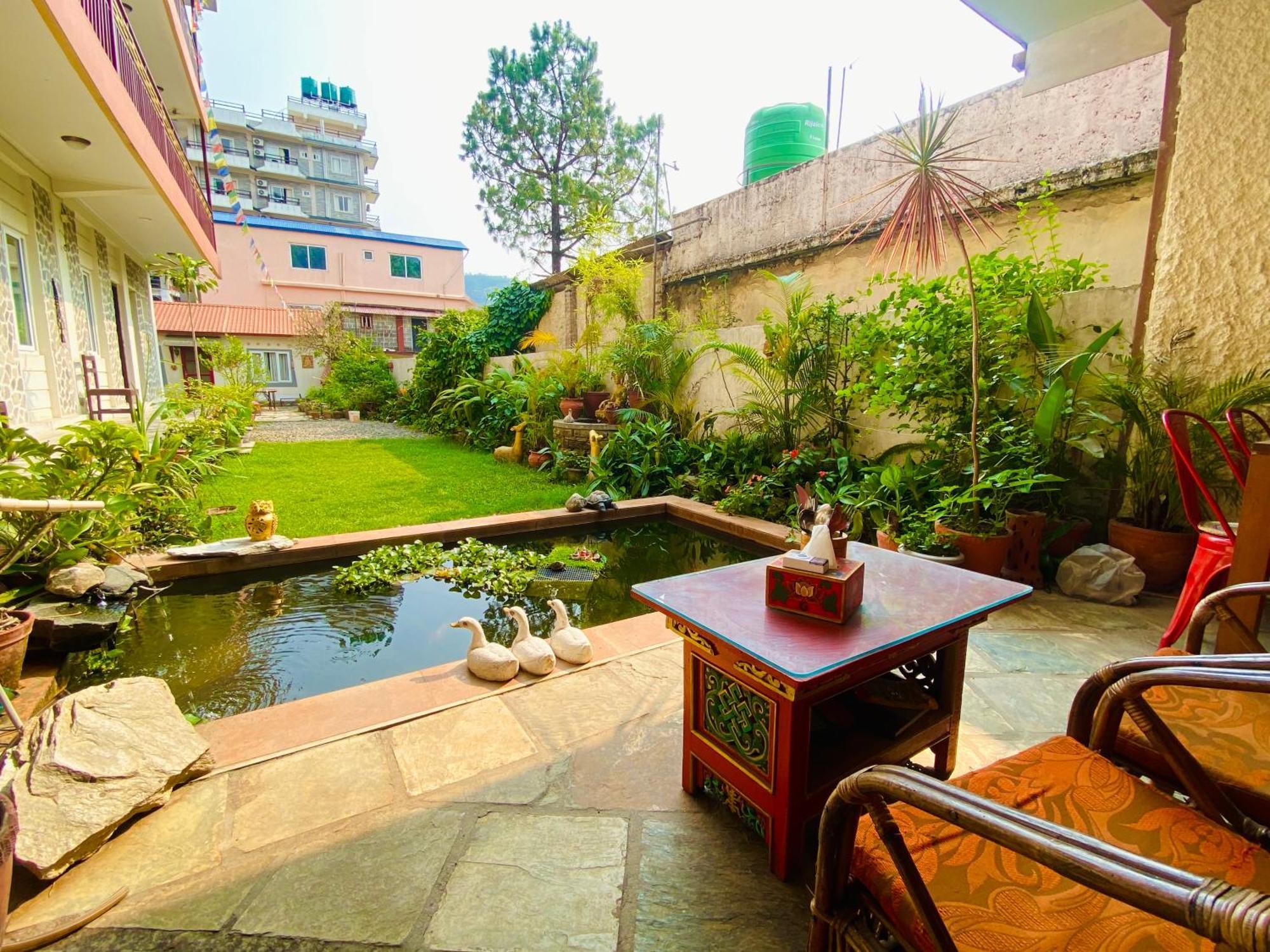 Three Jewels Boutique Hotel โพคารา ภายนอก รูปภาพ